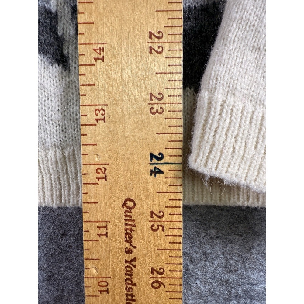 Colorblock Winter Scene Sweater - Multi - Picture 4 of 8